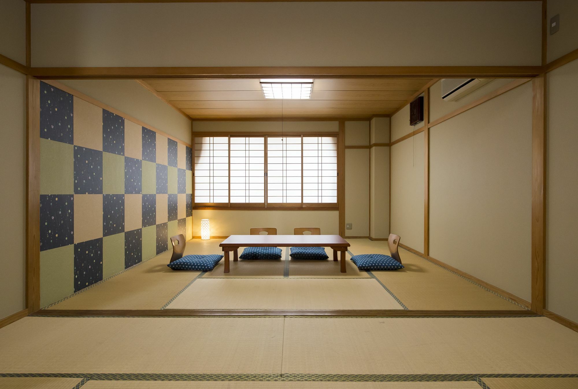 Green House Hiroshima Bagian luar foto